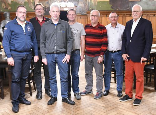 Rasenkraftsport und Tauziehen | Fahrion steht an der Spitze der neuen ARGE