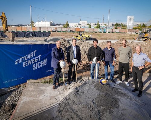Stuttgart | Erster Spatenstich ist erfolgt