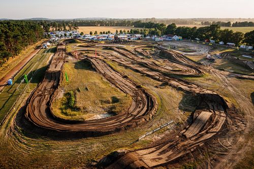 Der letzte Lauf der Saison fand in Dreetz statt. | Foto: IMAGO / Steve Bauerschmidt Motorsport | Faustmann wird Dritter der Seitenwagen-DM