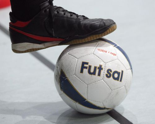 ZEITREISE | Futsal – die offizielle Hallen-Variante 