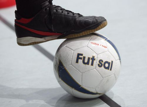ZEITREISE | Futsal – die offizielle Hallen-Variante 