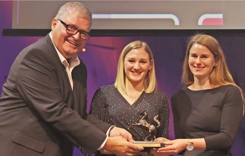 Auszeichnung | GOLDENES RÖSSLE für Kunstrad-Duo